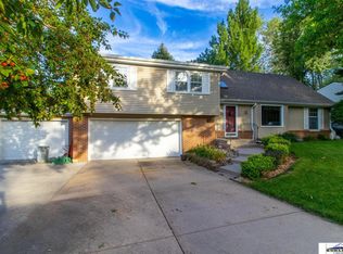 4000 Teri Ln, Lincoln, NE 68502