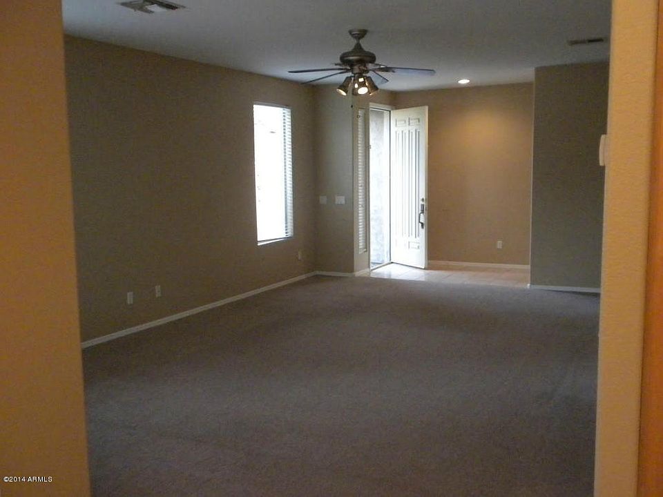2nd image of 1101 E San Tan Dr