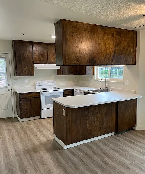 Vista Del Robles Apartments — Photo 8