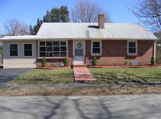 41 Chipman Rd, Beverly, MA 01915