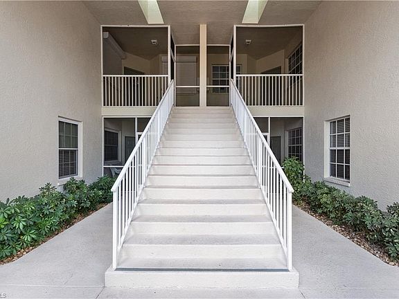 3rd image of 265 Waterside Cir #4-202