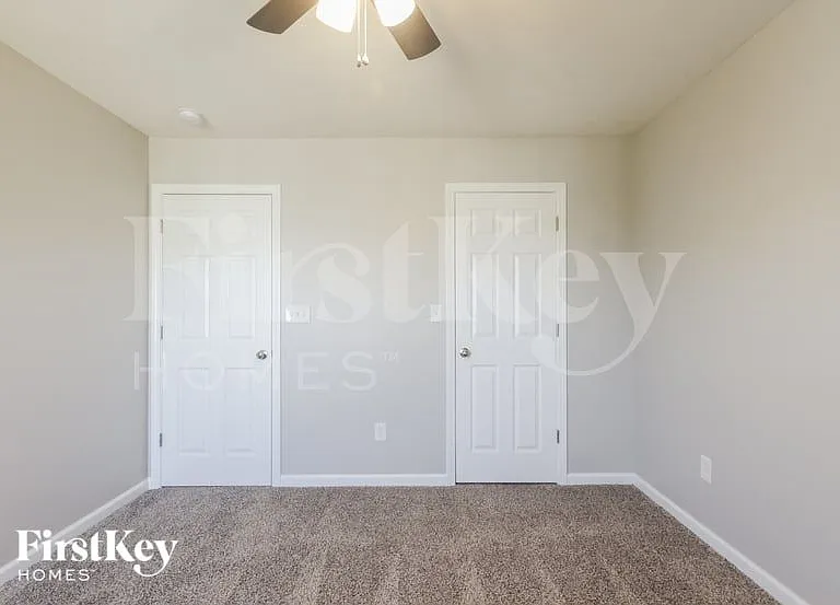 5273 Brandywine Dr — Photo 13