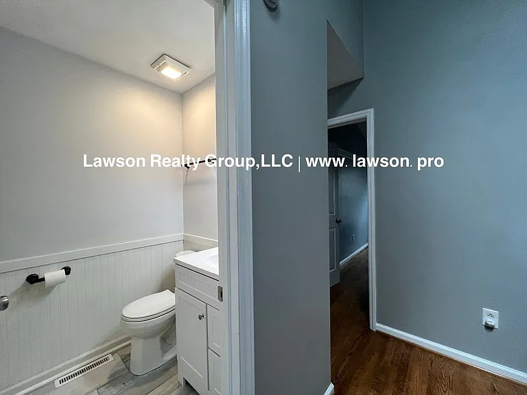 4715 Wembley Pl SW — Photo 41
