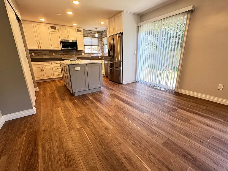 1108 Maddox Creek Ln — Photo 6