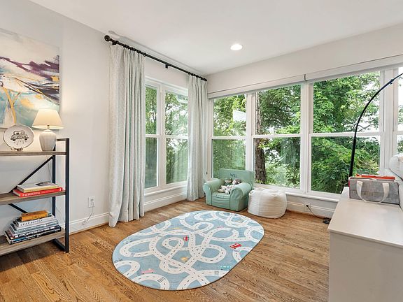 5th image of 1428 Ferncliff Cir