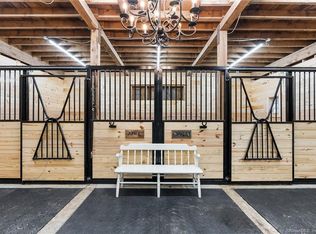 58 Goodrich Ln, Portland, CT 06480