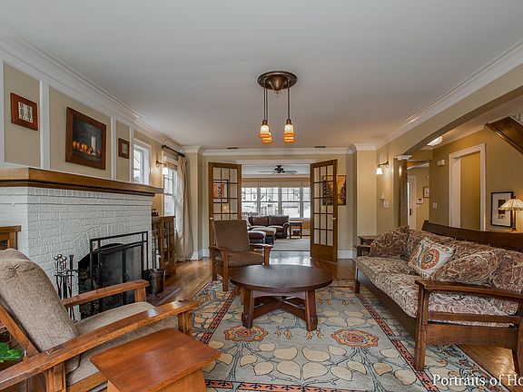 4th image of 847 N Elmwood Ave