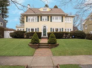 348 Doyle Ave, Providence, RI 02906