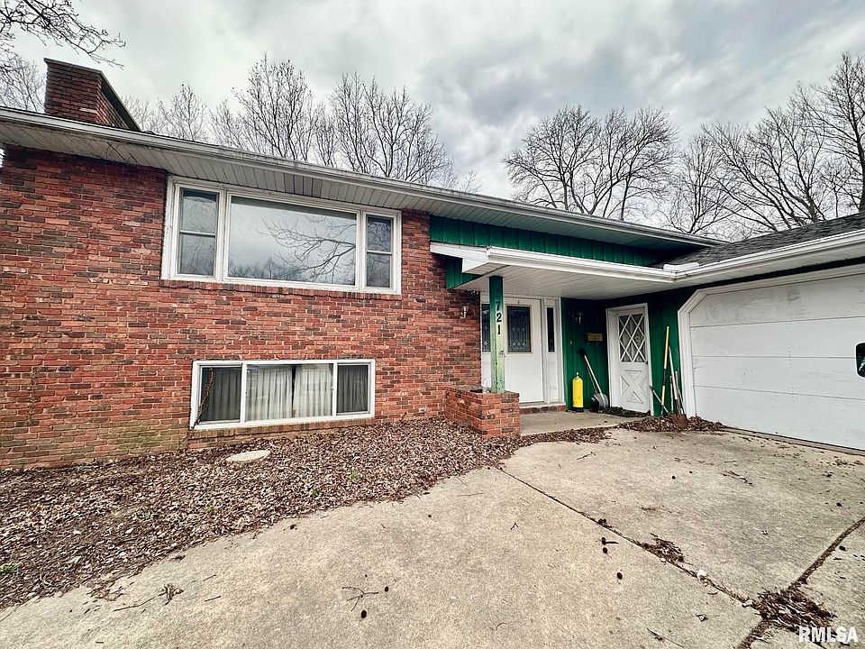 1st image of 2721 N Elmcroft Dr
