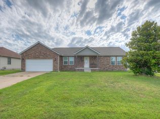 1707 Massachusetts Ave, Joplin, MO 64804