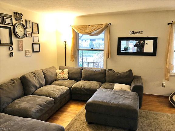 2nd image of 6217 Beverly Dr