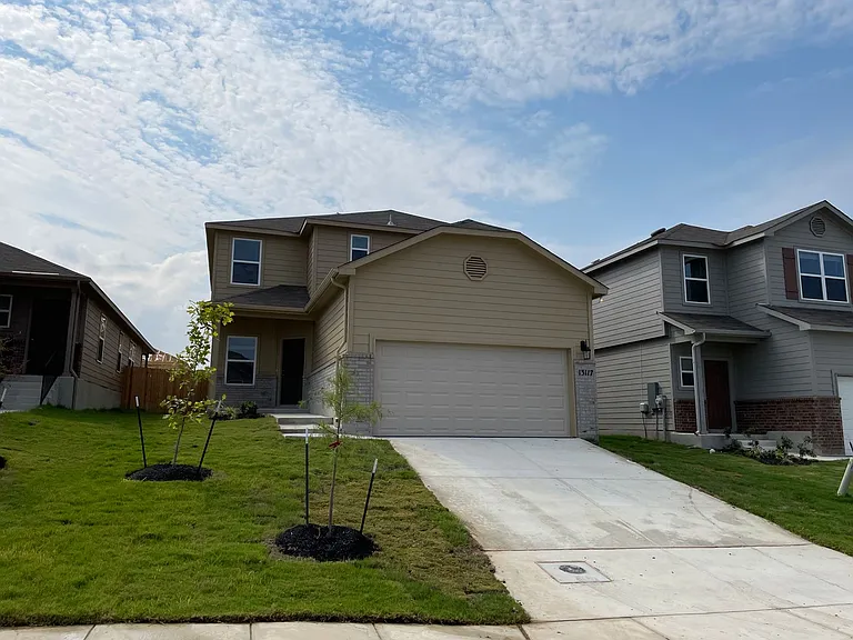 13117 Candace Way — Photo 3