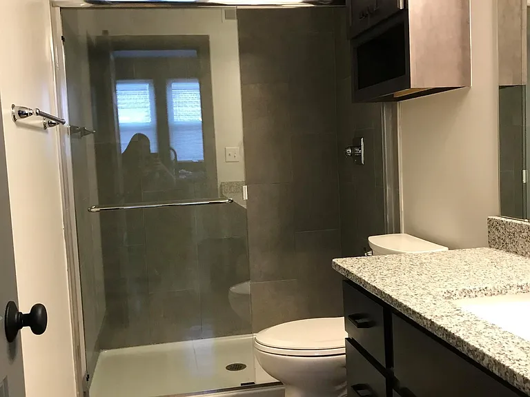 2616 Short Vine — Photo 22