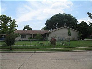 3rd image of 1626 Hastings Dr