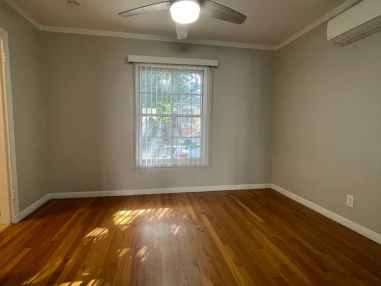 2227 N St #C — Photo 8
