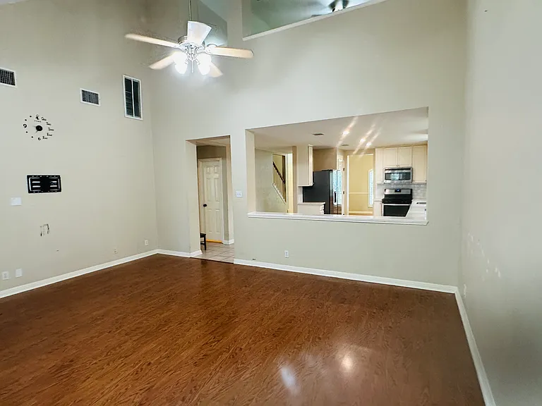 1806 Paradise Ridge Dr — Photo 4