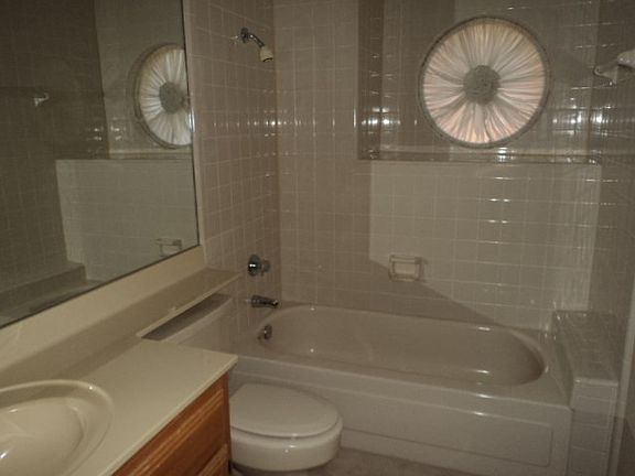 3rd image of 6502 Cypress Ln