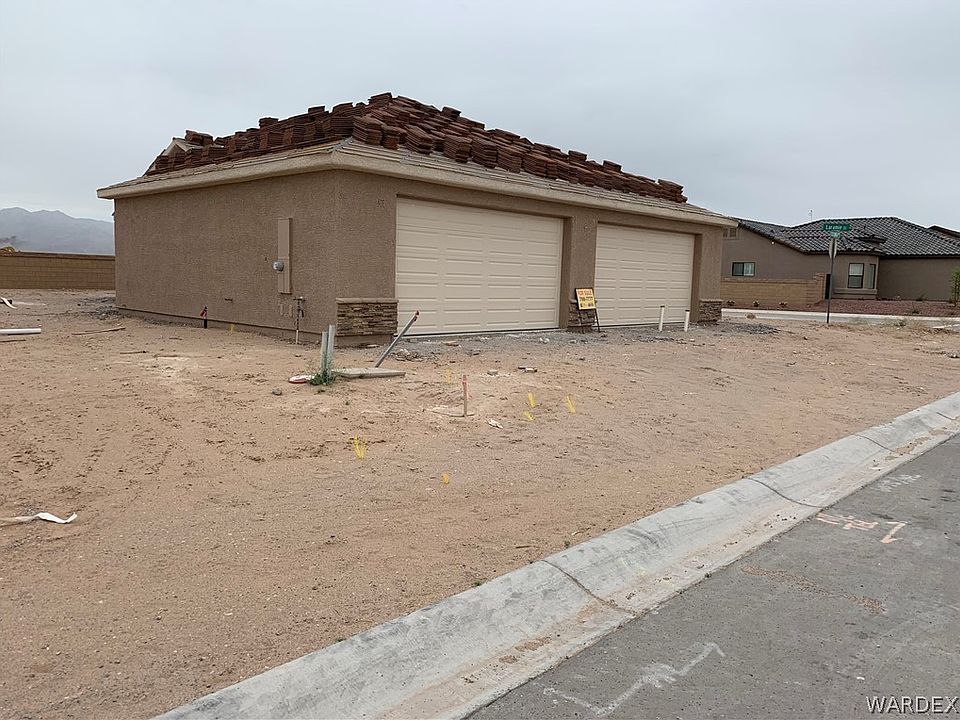 2nd image of 6075 Columbia Avenue