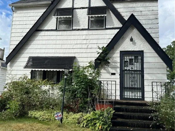 3924 E 154th St, Cleveland, OH 44128
