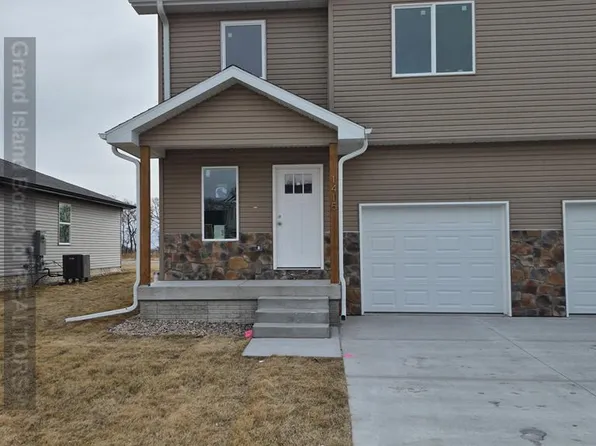1415 Peach St, Grand Island, NE 68801