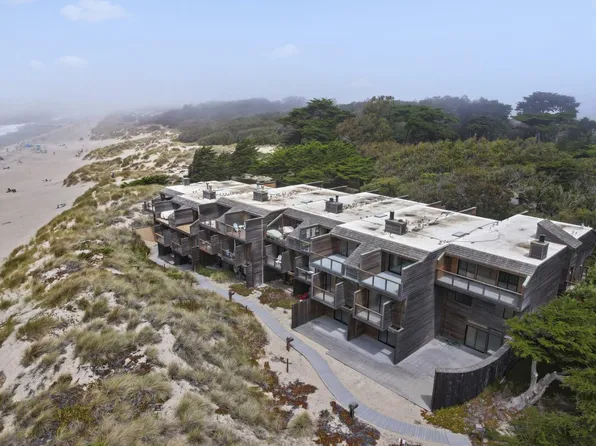 4 Cypress Grv, Watsonville, CA 95076