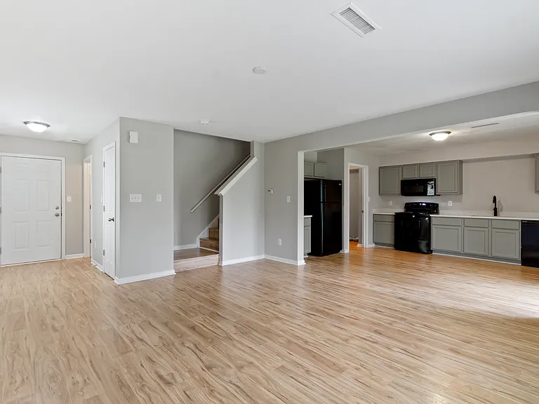 1263 Topp Creek Dr — Photo 11