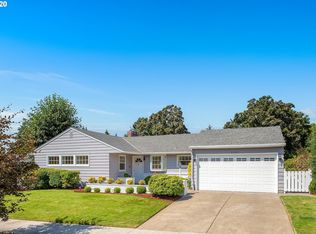 6462 SW Loop Dr, Portland, OR 97221