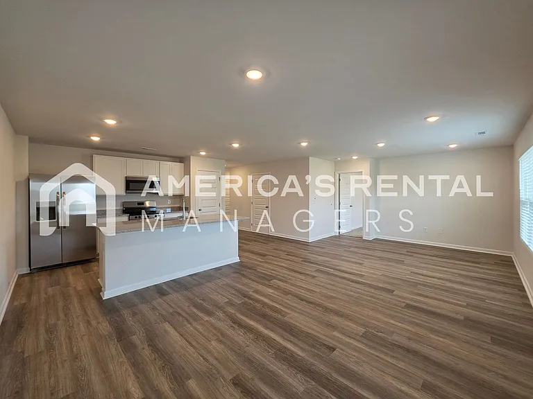 108 Jonboy Ave — Photo 33