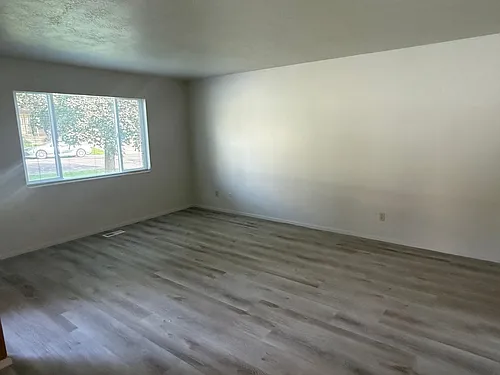 Floor plan 2587 N 550 E