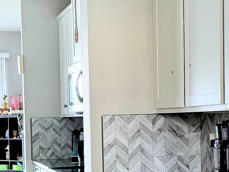 Butler pantry