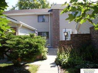 1207 Willow Ave, Bellevue, NE 68005