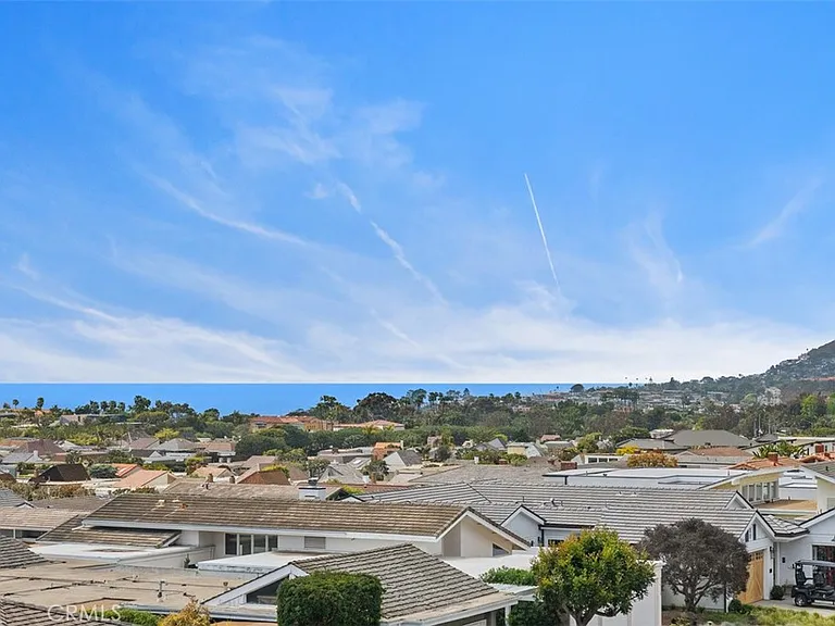 24065 Windward Dr — Photo 20