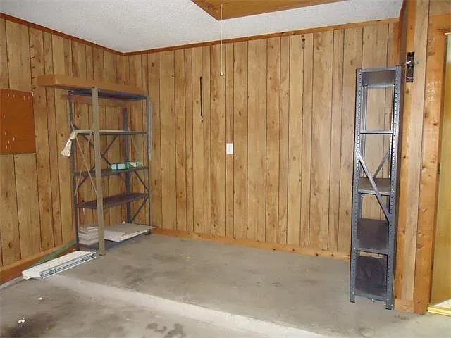 9903 Grand Oak Dr — Photo 40