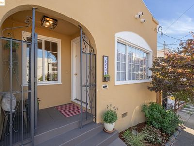 2937 Bona St, Oakland, CA, 94601