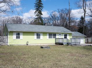 4111 Merritt Rd, Ypsilanti, MI 48197
