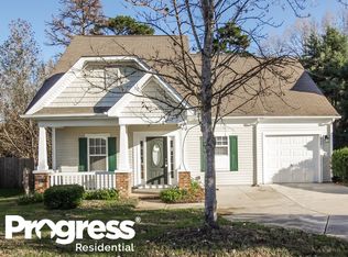 3911 Planters Watch Dr, Charlotte, NC 28278
