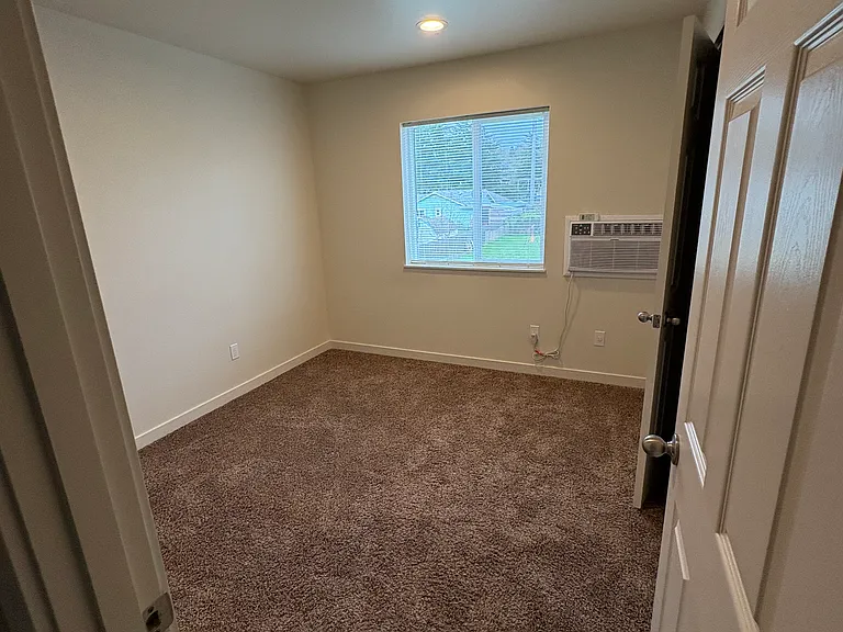 1842 City View St — Photo 28