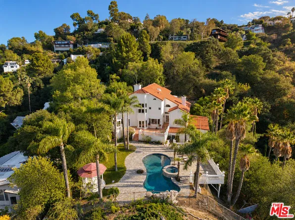 3575 Multiview Dr, Los Angeles, CA 90068
