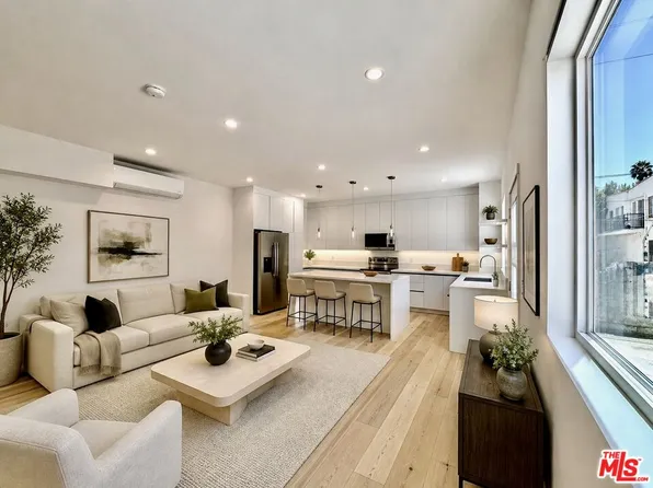 418 N Orange Grove Ave, Los Angeles, CA 90036