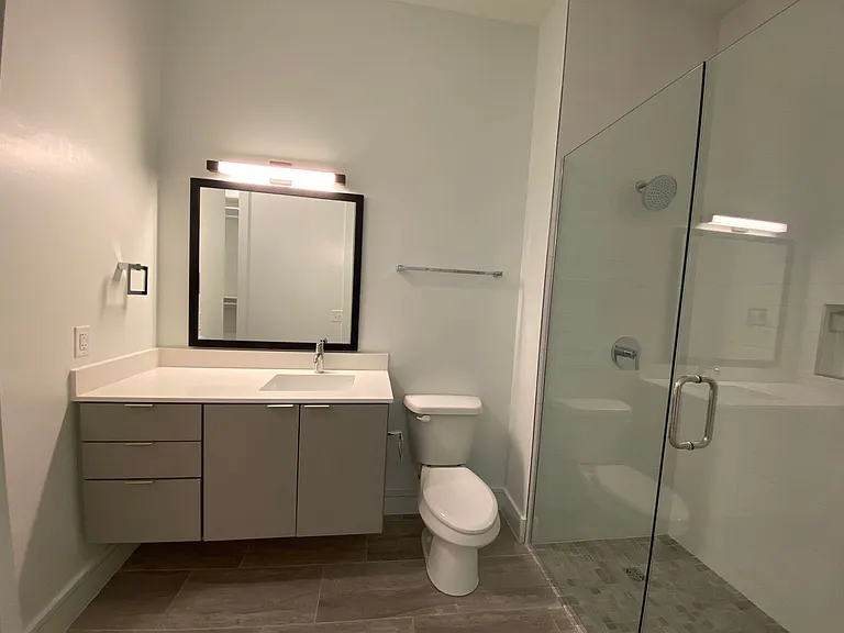 1125 10th Ave N #508 — Photo 12