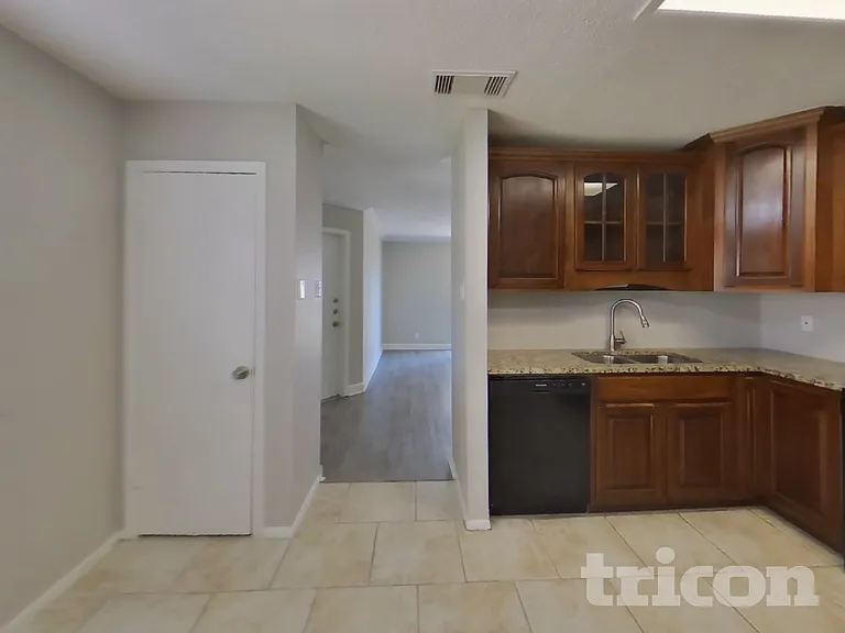 6854 Eden Grove Dr — Photo 6