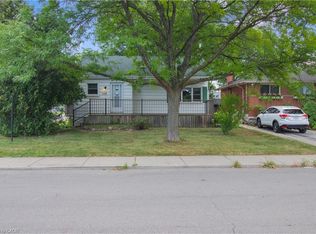 109 Terrace Dr, Hamilton, ON L9A2Y8