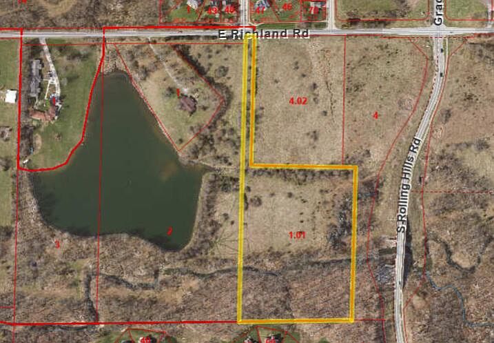 2nd image of E Richland Rd