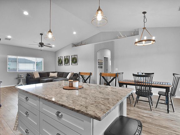 3rd image of 4276 N Agua Fria Dr