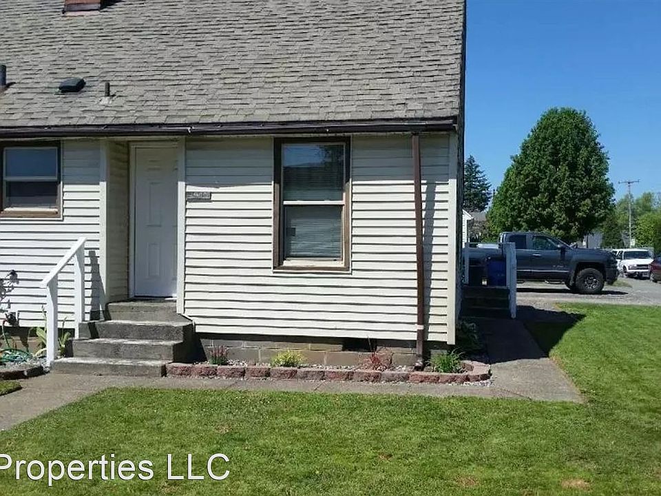 1st image of 1900 W 31st St