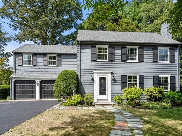 11 Grayson Ln, Newton, MA 02462