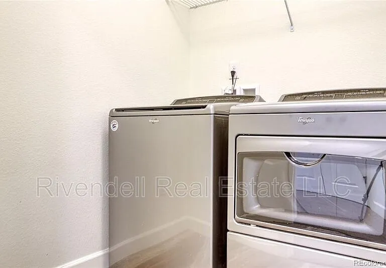 2979 Low Meadow Blvd — Photo 12