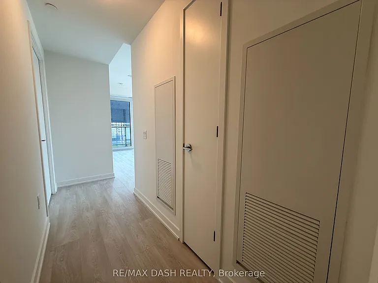 628 Church St #903 — Photo 12