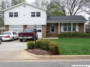 1810 Epworth Dr NE, Huntsville, AL 35811