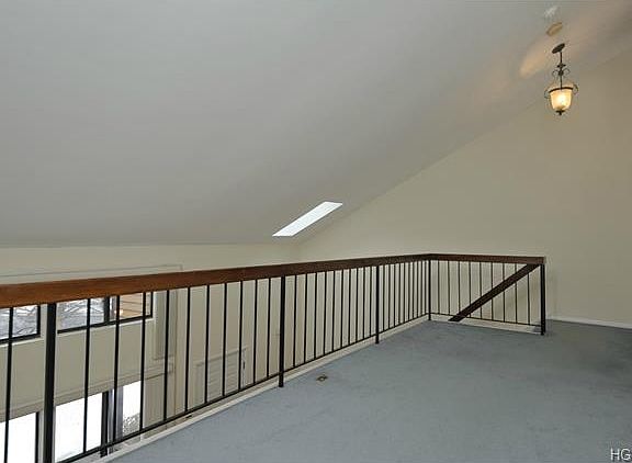 5th image of 62 Touchstone Way #62